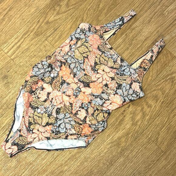 A Pea in the Pod Maternity Floral One-Piece Square Neckline Swimsuit Size Medium - Picture 1 of 12